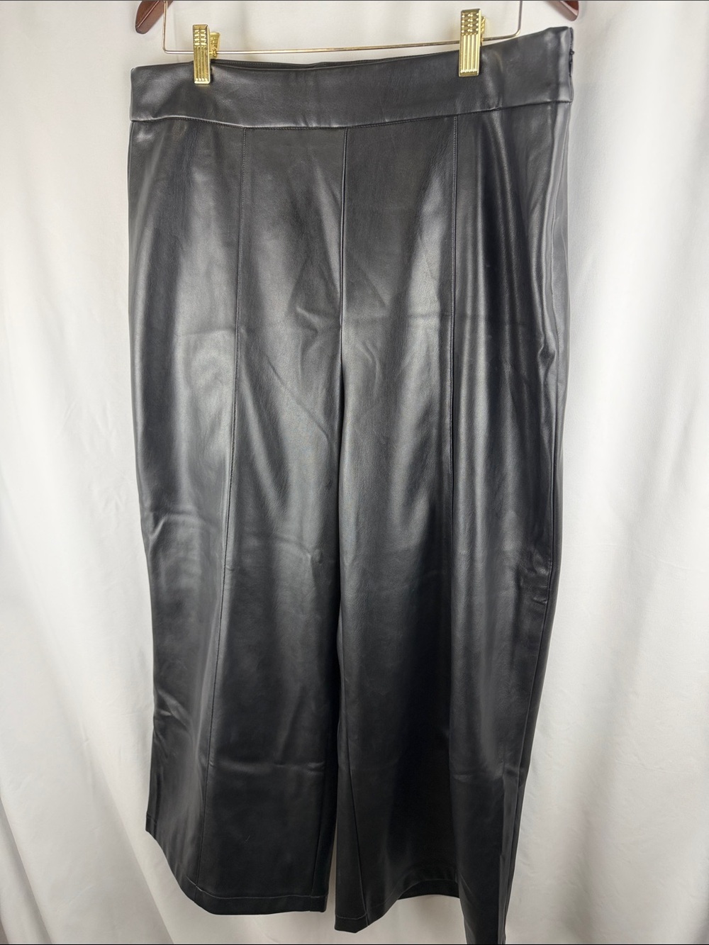 INC International Concepts Black Faux Leather Wide-Leg Culotte Pants